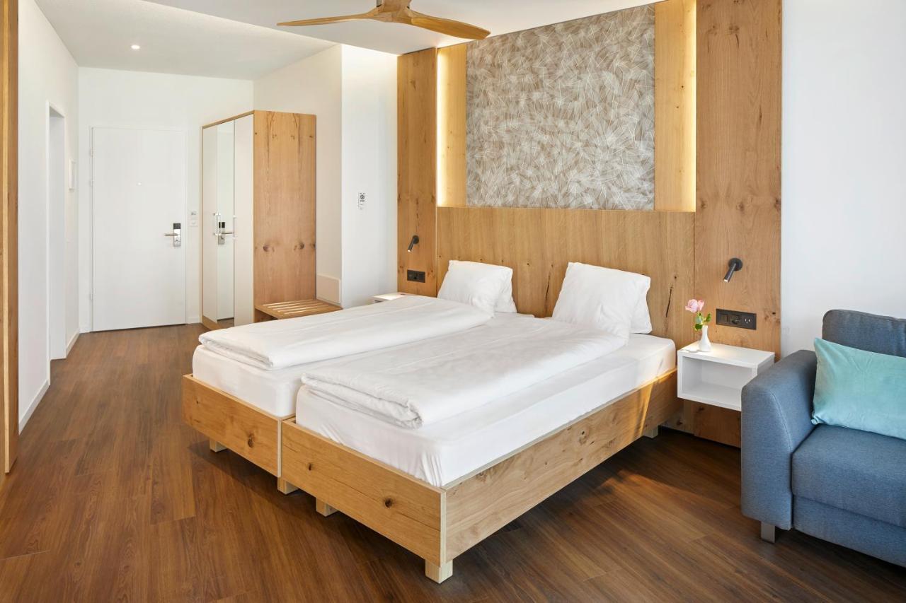 Hotel Roessli Gourmet & Spa ヴェークギス エクステリア 写真