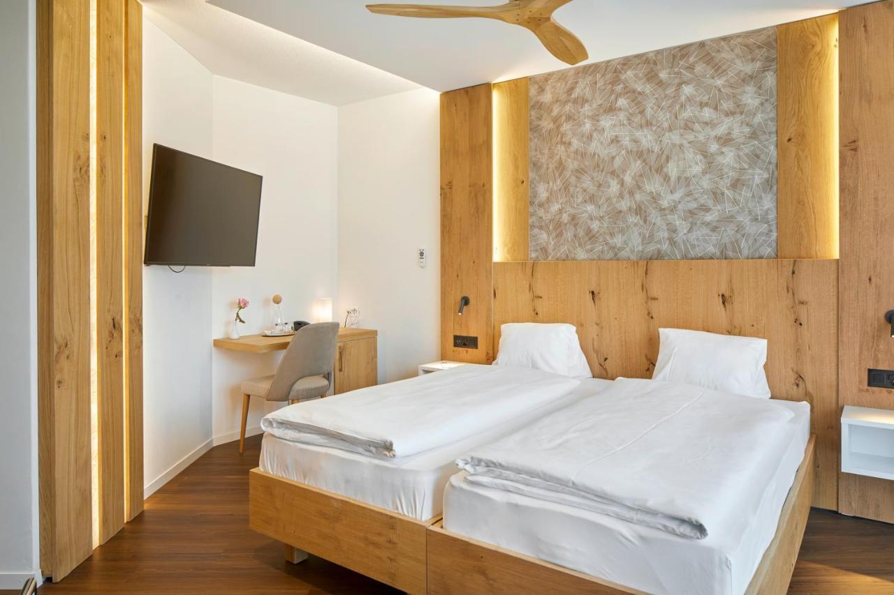 Hotel Roessli Gourmet & Spa ヴェークギス エクステリア 写真